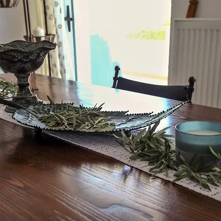 Korina * Metochi (Asklipiio)