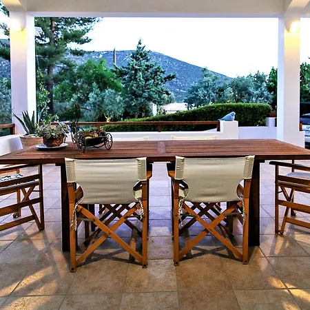 Korina * Metochi (Asklipiio)