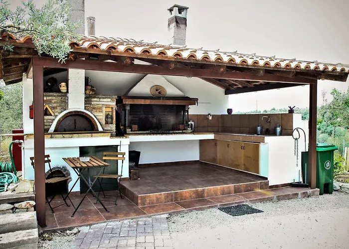 Korina Tatil Evi Metochi (Asklipiio)